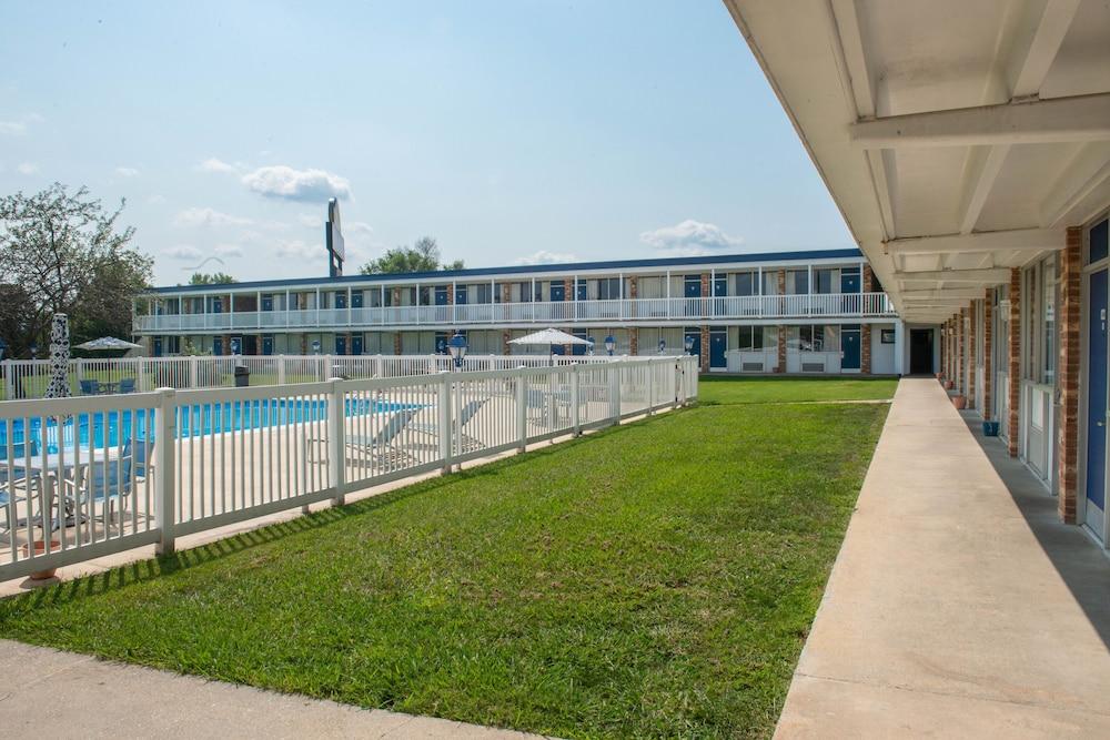 Days Inn By Wyndham Waynesboro Exterior foto